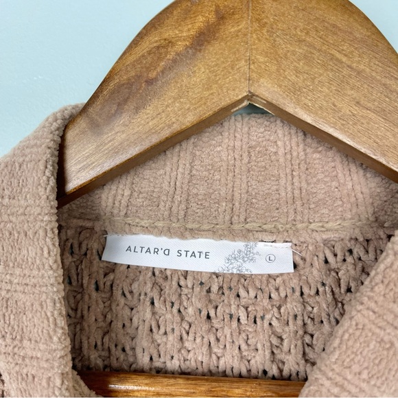 Altar’d State Tan Chenille Sweater Size L - Picture 7 of 8